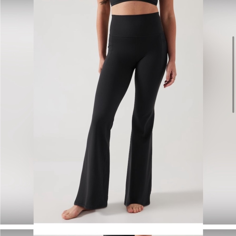 Athleta Salutation Stash Flare Pant in Gray
